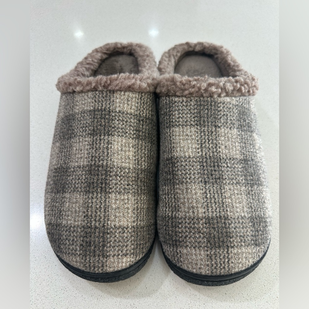Plush Plaid Cozy Slippers in Taupe and Gray.